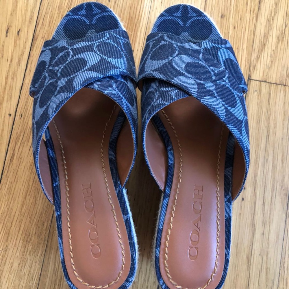 Coach sandals